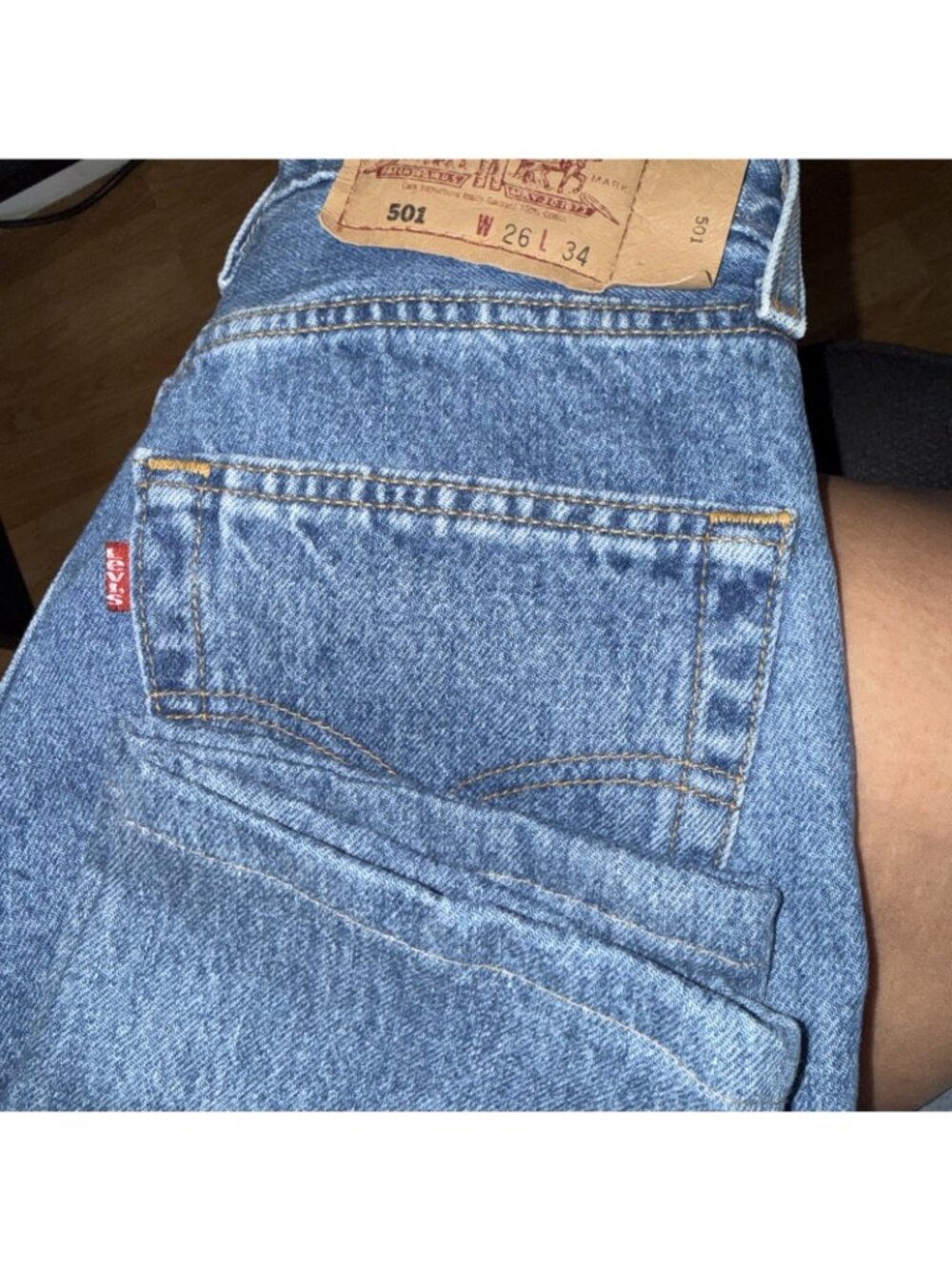 Vintage Levis 501 Jeans Womens 28x32 Blue 90s Made USA Button Fly 6501-0193 P - Picture 8 of 11